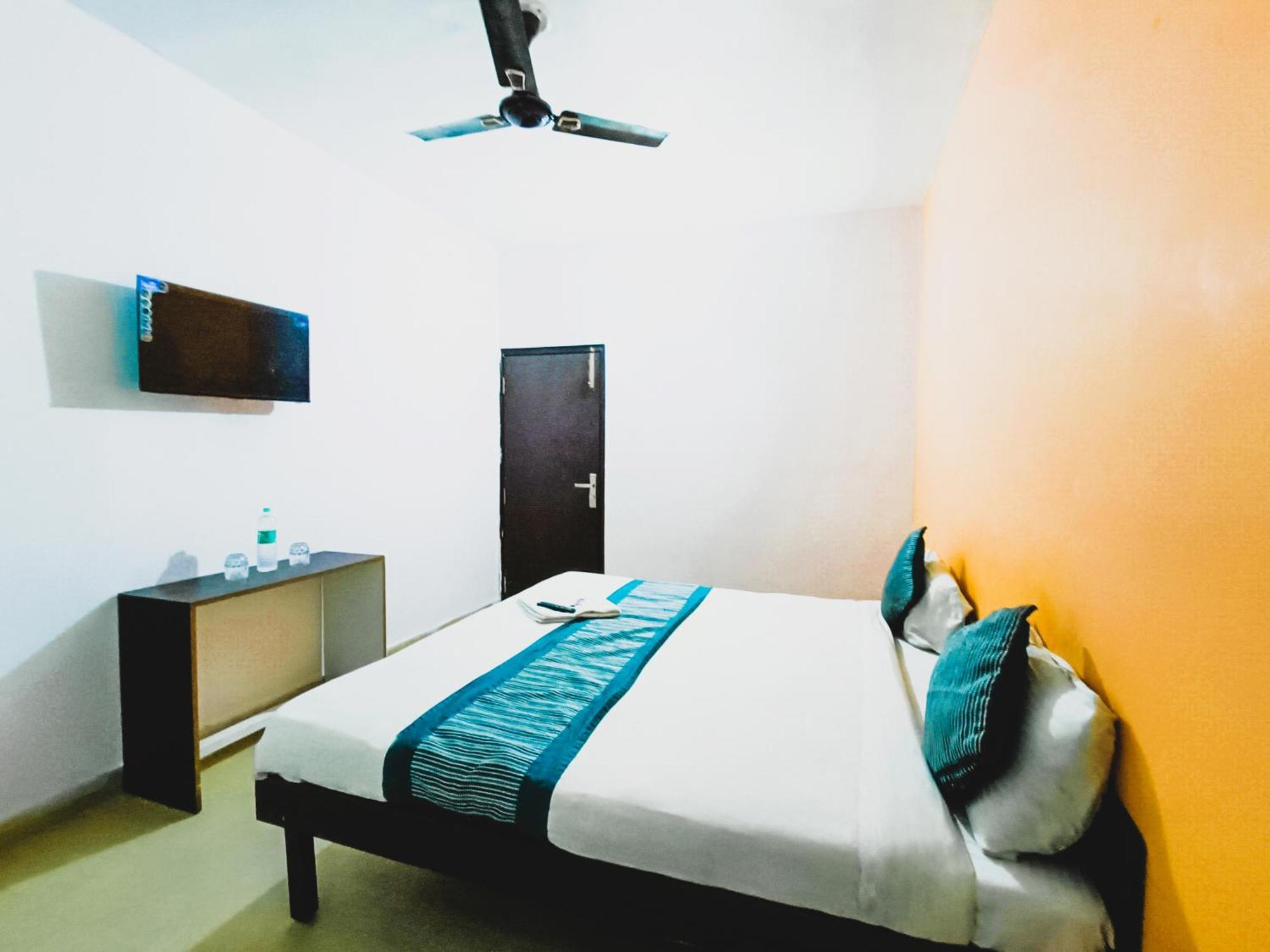 Krishna Palace - Sant Nagar 3* New Delhi